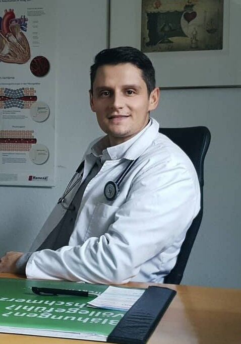 Liječnik Dermatolog Marko Blažun
